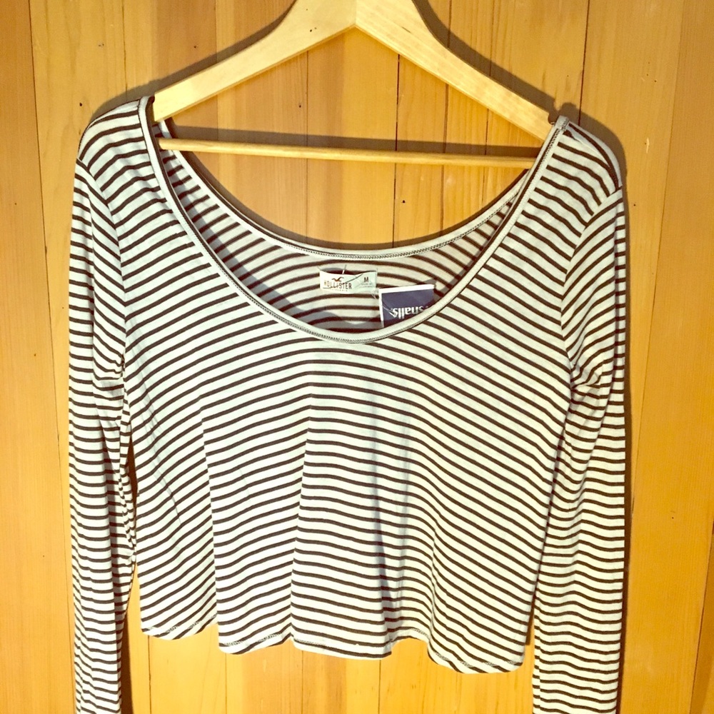 NEW Hollister Top